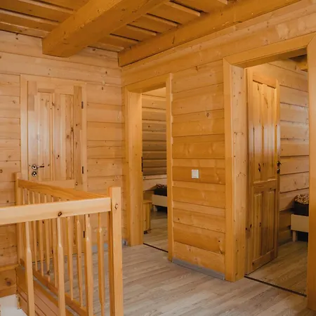 Chalupka Pod Lesom Vakantiehuis *