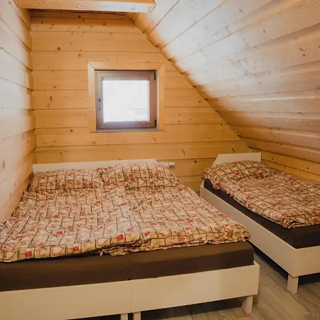 Chalupka Pod Lesom Ferienhaus Zázrivá