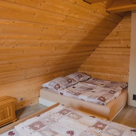 Chalupka Pod Lesom * Zázrivá