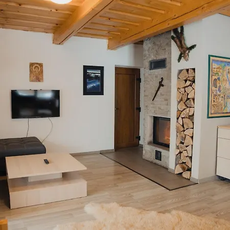 Chalupka Pod Lesom *