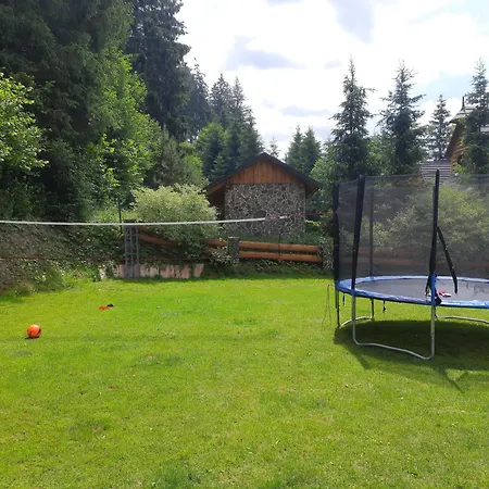 Chalúpka Pod Lesom * Zázrivá