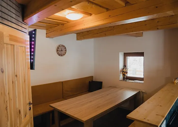 Chalúpka Pod Lesom * Zázrivá